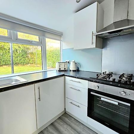 Spacious Haven With Free Parking Glasgow Ngoại thất bức ảnh