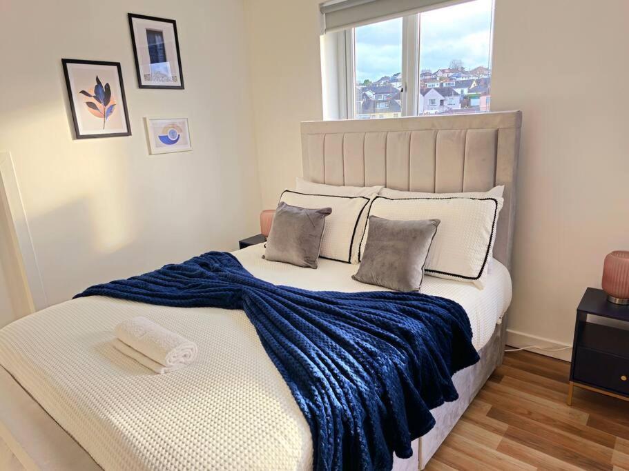 Spacious Haven With Free Parking Glasgow Ngoại thất bức ảnh