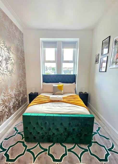 Spacious Haven With Free Parking Glasgow Ngoại thất bức ảnh