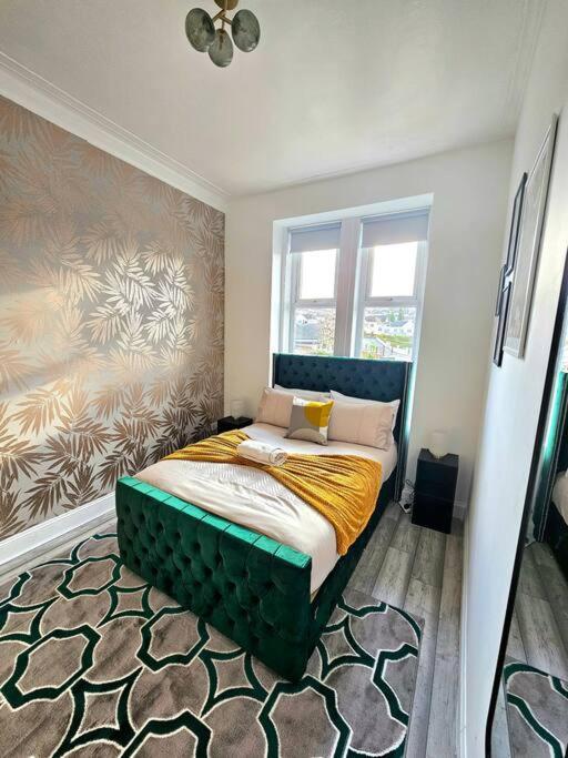 Spacious Haven With Free Parking Glasgow Ngoại thất bức ảnh