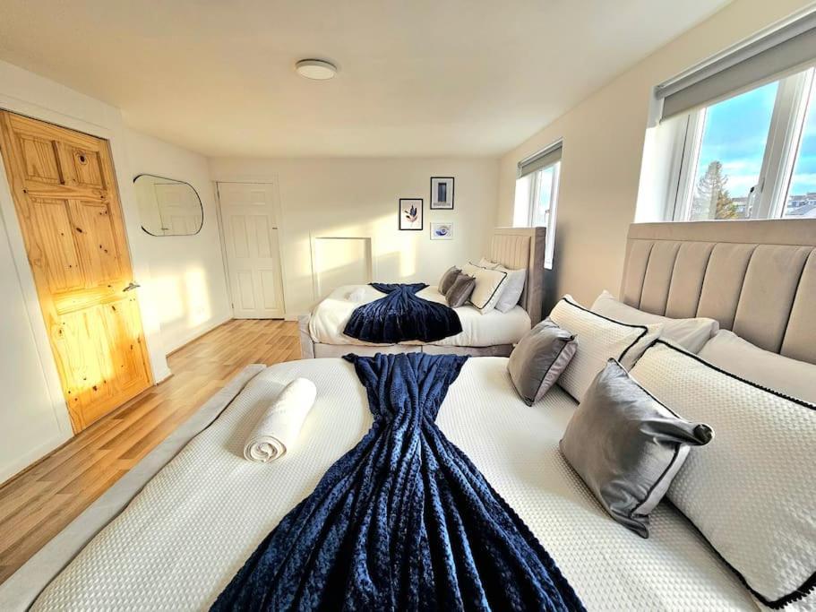 Spacious Haven With Free Parking Glasgow Ngoại thất bức ảnh